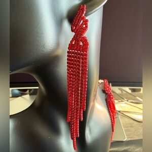 (NEW) Elegant Red Beaded Tassel Earrings